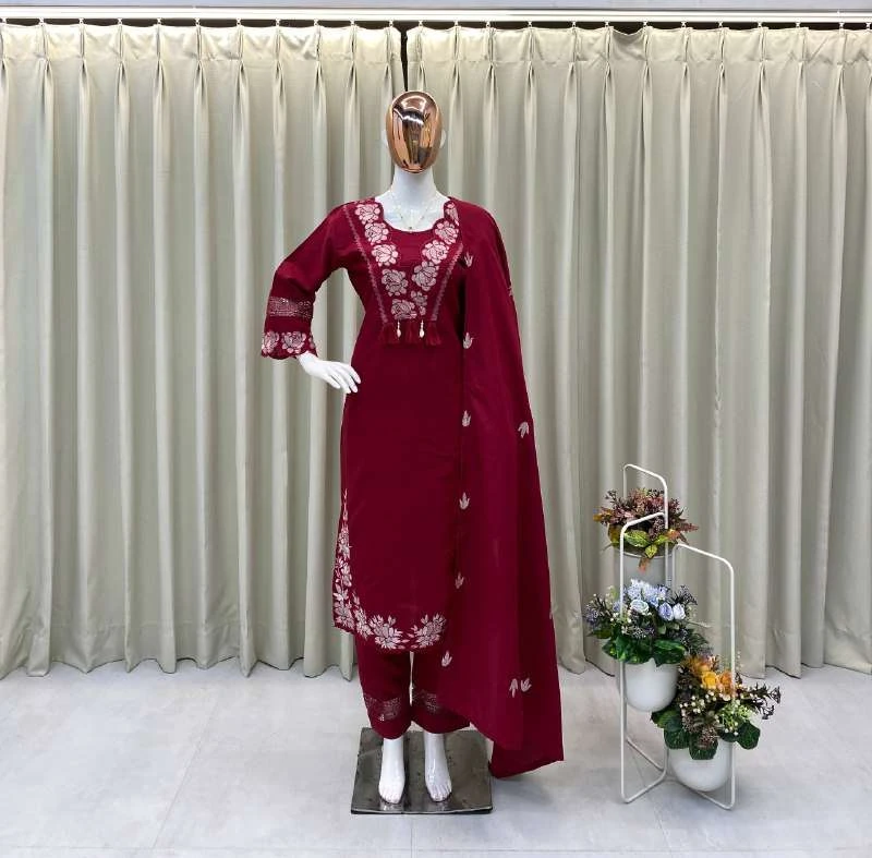 Rama Export BE-385-D Reyon Slub Cotton Wholesale Readymade Suit Collection